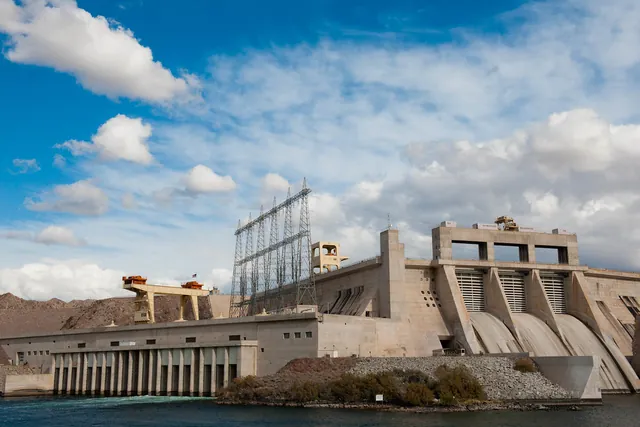 Davis Dam on the Colorado River, with its spillway and power plant