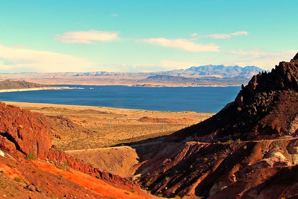 Red desert rock overlooking Lake Mead east of Boulder City