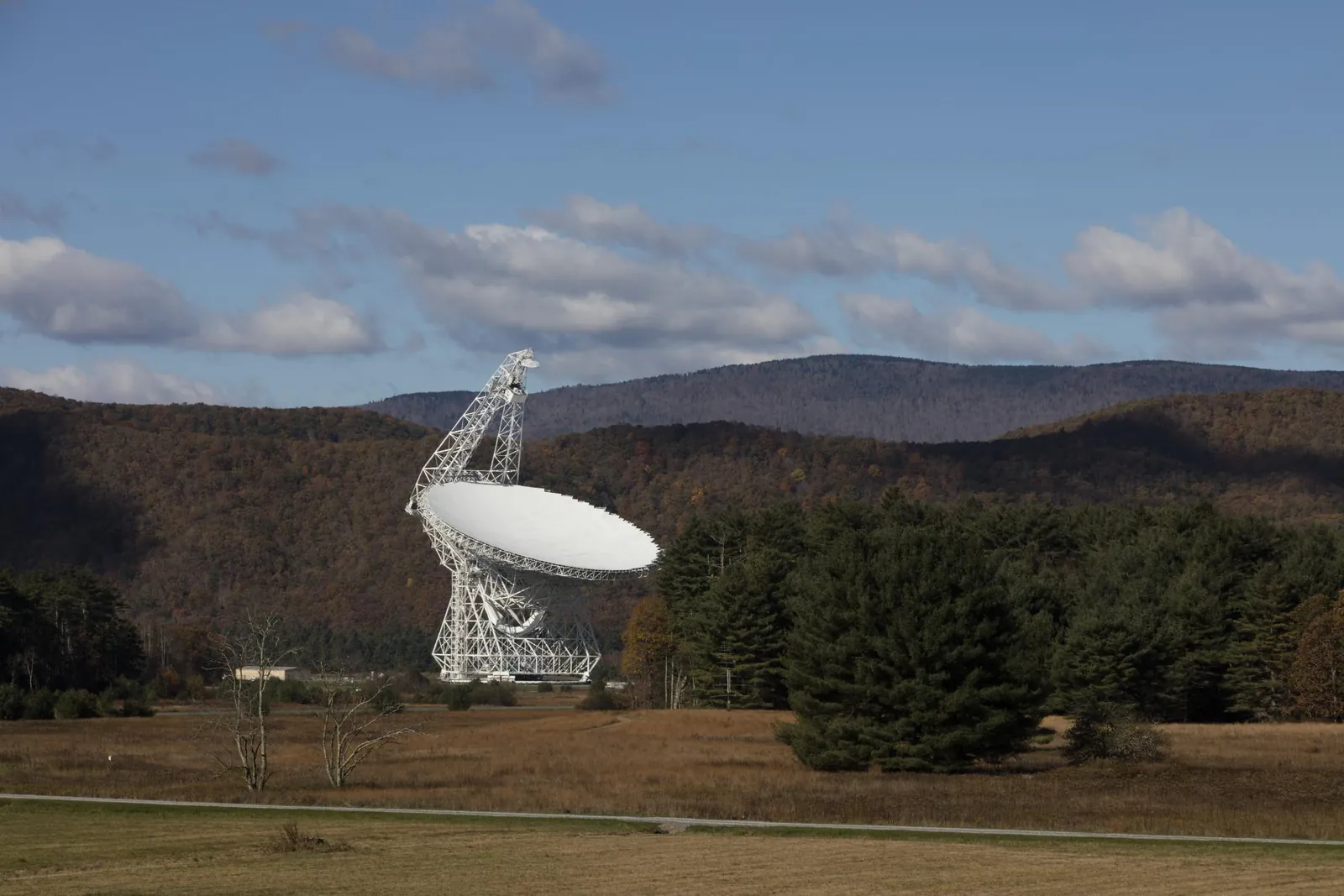 Green Bank radio telescope dish in a West Virginia valley